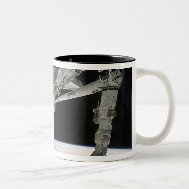 Caneca De Café Em Dois Tons Exibição da Descoberta de Encerramento de Espaço (Direita)