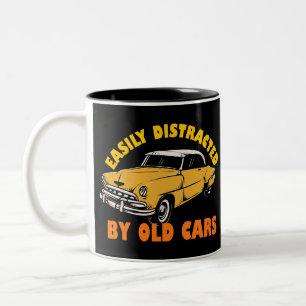 Caneca De Café Em Dois Tons Facilmente Distraído Por Carros Antigos
