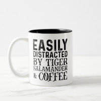 Facilmente Distraído Por Salamandra Tigre E Café