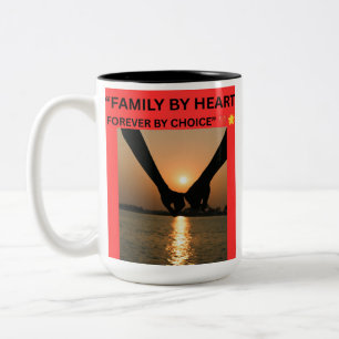 CANECA DE CAFÉ EM DOIS TONS FAMÍLIA DE CORAÇÃO PARA SEMPRE POR OPÇÃO