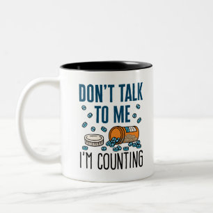 Caneca De Café Em Dois Tons Farmacêutica Pharmacy Tech não fale que estou co