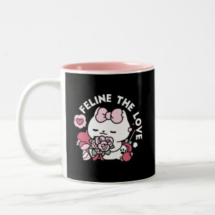 Caneca De Café Em Dois Tons Feline o Amor - Design de Gato do Namorados
