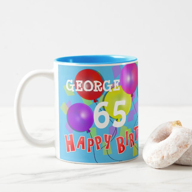Caneca De Café Em Dois Tons Feliz aniversário do 65º Milestone Personalizado (Com Donut)