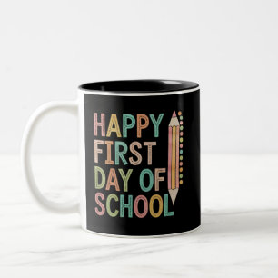 Caneca De Café Em Dois Tons Feliz primeiro dia de escola de volta à escola