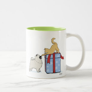 Caneca De Café Em Dois Tons Feriado de Natal Cute Keeshond Puppy e Kitten