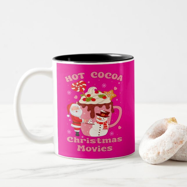 Caneca De Café Em Dois Tons Filmes De Cacau Quente E De Natal (Com Donut)