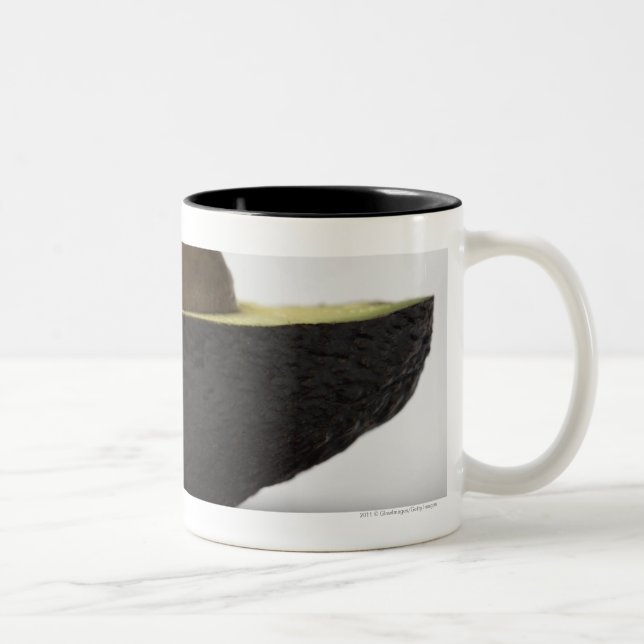 Caneca De Café Em Dois Tons Fim-acima de um abacate (Direita)