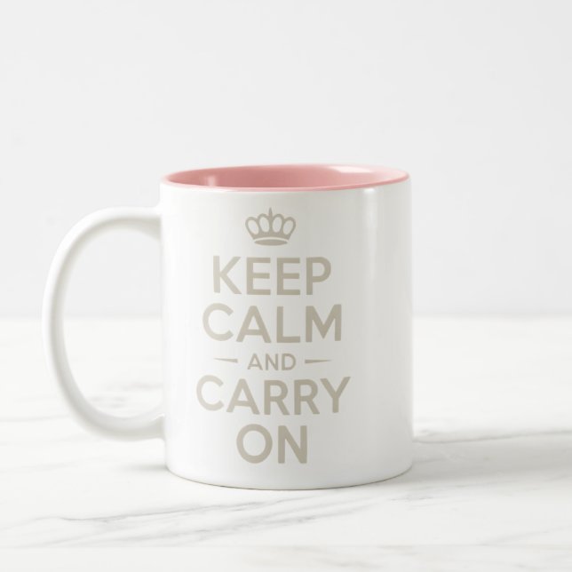 Caneca De Café Em Dois Tons Fique Calmo E Continue. (Esquerda)