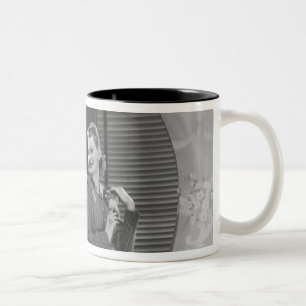 Caneca De Café Em Dois Tons Fixar