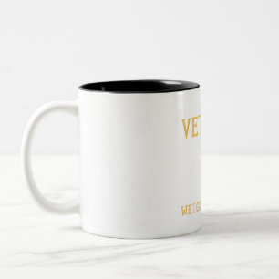 Caneca De Café Em Dois Tons Flexível Engraçado: nunca subestime um veterano qu