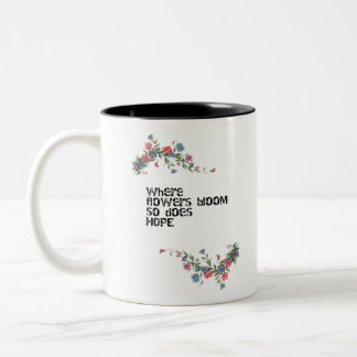 Caneca De Café Em Dois Tons Flores e design de esperança