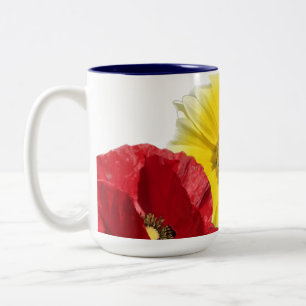 Caneca De Café Em Dois Tons Flores, papoila, girassol - amarelo azul