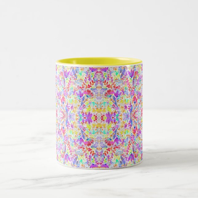 Caneca De Café Em Dois Tons Flores pastéis abstratas (Centro)