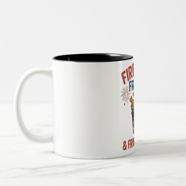 Caneca De Café Em Dois Tons Fogos de artifício Liberdade & Frango Fried, Engra (Esquerda)