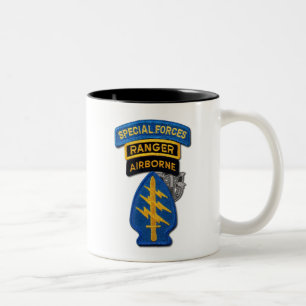 Caneca De Café Em Dois Tons Forças Especiais do Exército: Rangers Verdes