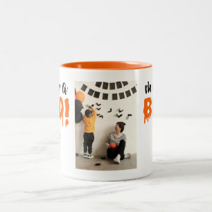 Caneca De Café Em Dois Tons Foto da Família Spooky Mama Boo Orange Halloween