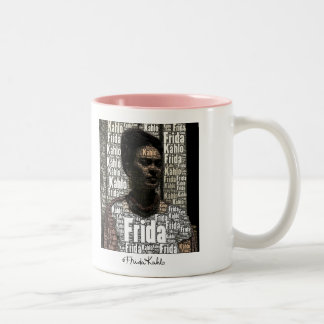 Caneca De Café Em Dois Tons Frida Kahlo que rotula o retrato