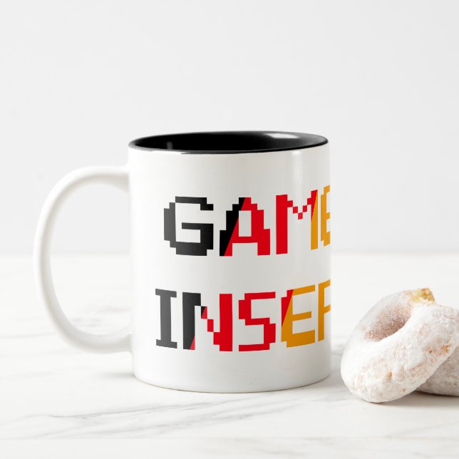Caneca De Café Em Dois Tons Game Over Insert Coin (Com Donut)