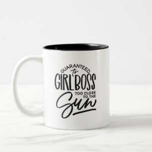 Caneca De Café Em Dois Tons Garota Chefe ao Sol Letra à Mão