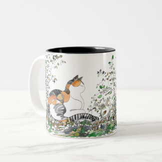 Caneca De Café Em Dois Tons Gato De Calico No Jardim