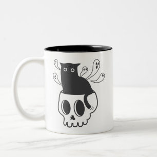 Caneca De Café Em Dois Tons Gato Negro na Camisa do Caveira, Dia das Bruxas Bo