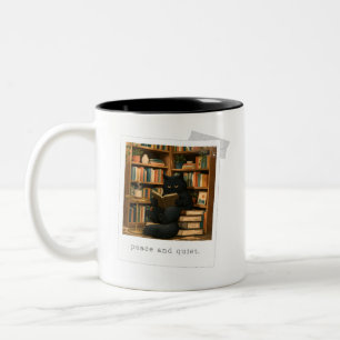 Caneca De Café Em Dois Tons Gato Preto Paz e Silêncio Lendo