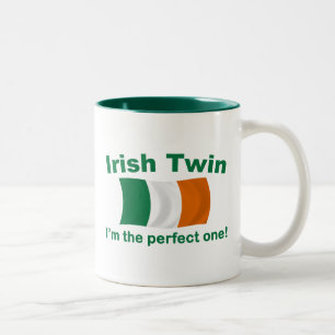 Caneca De Café Em Dois Tons Gêmeo irlandês perfeito
