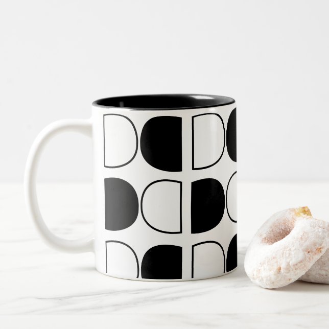Caneca De Café Em Dois Tons Geometric Black and White Half Circle (Com Donut)