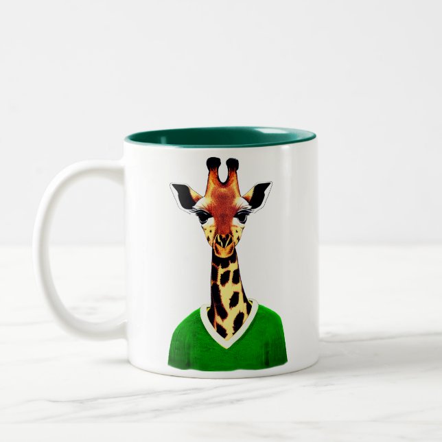 Caneca De Café Em Dois Tons Girafa bonita Vestindo um suéter verde (Esquerda)