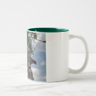 Caneca De Café Em Dois Tons Girafa com fome