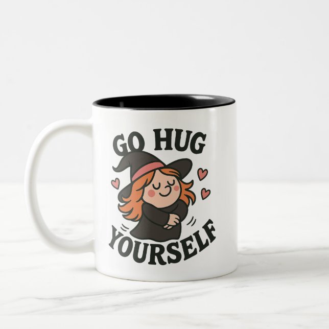 Caneca De Café Em Dois Tons Go Hug Yourself Witch – Cute Halloween Self-Love (Esquerda)