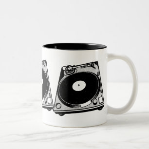 Caneca De Café Em Dois Tons Gráficos de Toca-Discos Retro em Preto