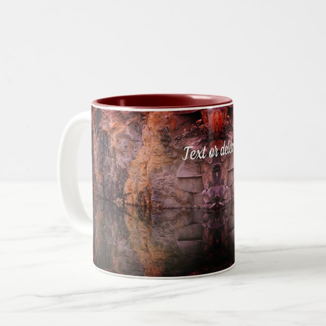 Caneca De Café Em Dois Tons Grande Muro de Rock Refletido 3 Natureza Personali (Frente Esquerda)
