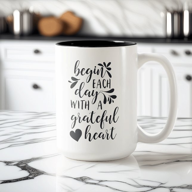Caneca De Café Em Dois Tons Grateful Heart Jumbo (Criador carregado)