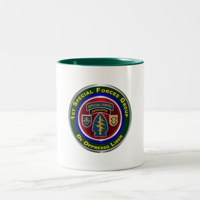 Caneca De Café Em Dois Tons Grupo de Forças Especiais das ruas (Centro)