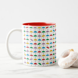 Caneca De Café Em Dois Tons Guarda-chuvas na chuva