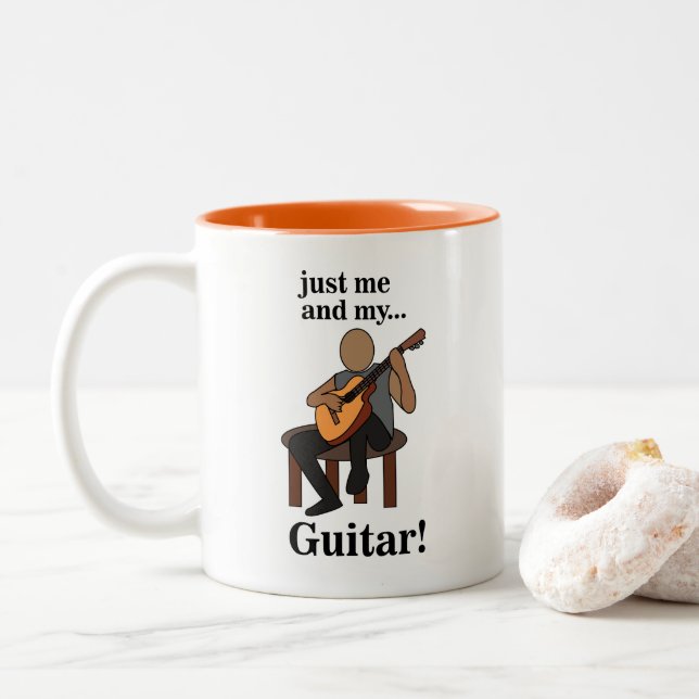 Caneca De Café Em Dois Tons Guitarrista Tocando Guitarra (Com Donut)