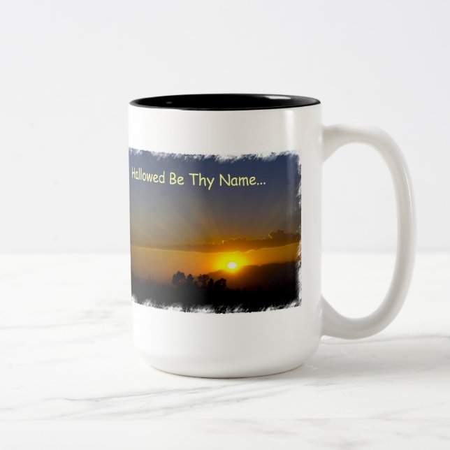 Caneca De Café Em Dois Tons Hallowed seja Thy nome (Direita)