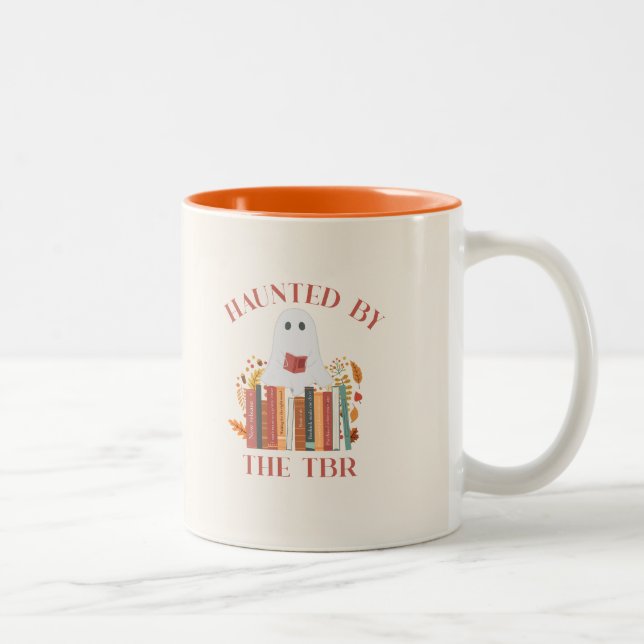 Caneca De Café Em Dois Tons Haunted by the TBR (Direita)