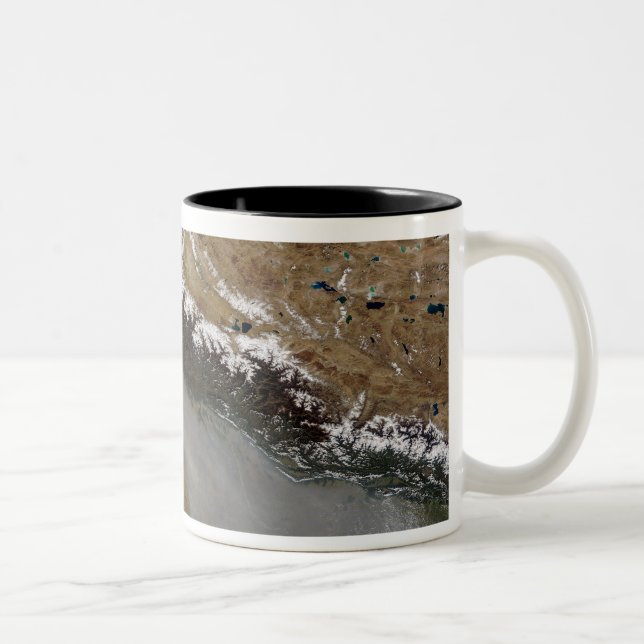 Caneca De Café Em Dois Tons Haze ao longo das montanhas Himalaya (Direita)