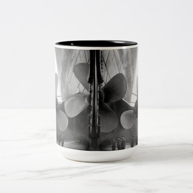 Caneca De Café Em Dois Tons hélices do Titanic (Centro)