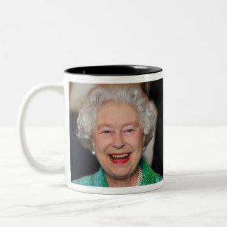 Caneca De Café Em Dois Tons HM Queen Elizabeth II