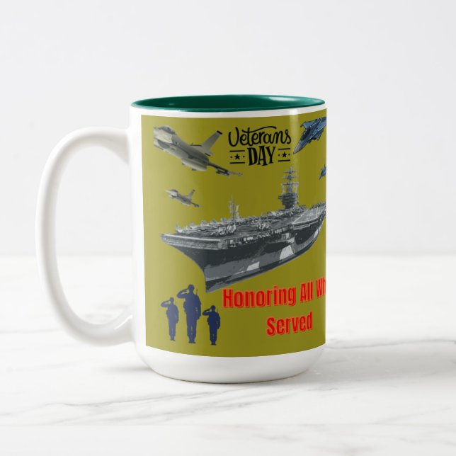 Caneca De Café Em Dois Tons Homenageando a poderosa oliveira militar (Esquerda)