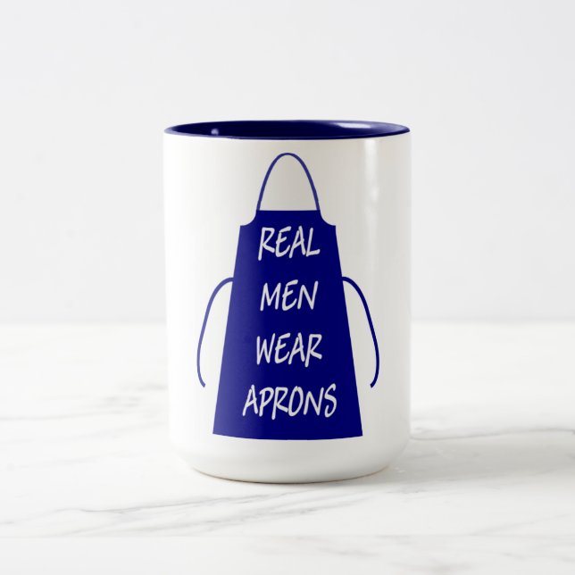 Caneca De Café Em Dois Tons Homens Reais Vestem Aventais (Azul) (Centro)