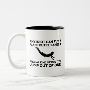 CANECA DE CAFÉ EM DOIS TONS IDIOT SKYDIVING