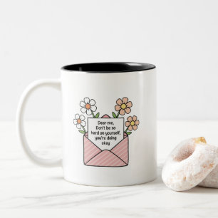 Caneca De Café Em Dois Tons Ilustração de Citação em Envelope Floral de Amor P