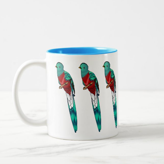 Caneca De Café Em Dois Tons Ilustração quetzal de desenho animado de ave respo (Esquerda)