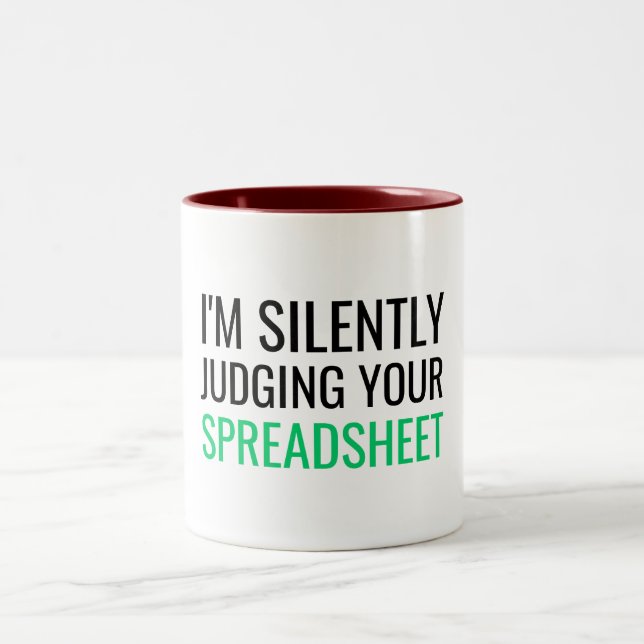 Caneca De Café Em Dois Tons I'm Silently Judging Your Spreadsheet (Centro)