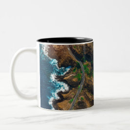 Caneca De Café Em Dois Tons Imagens Cênicas do Oceano de Arte de Praia Fotogra