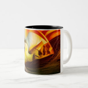 Caneca De Café Em Dois Tons Imaginação artística transcendente